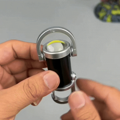 LumaKey™ – Linterna EDC Inteligente